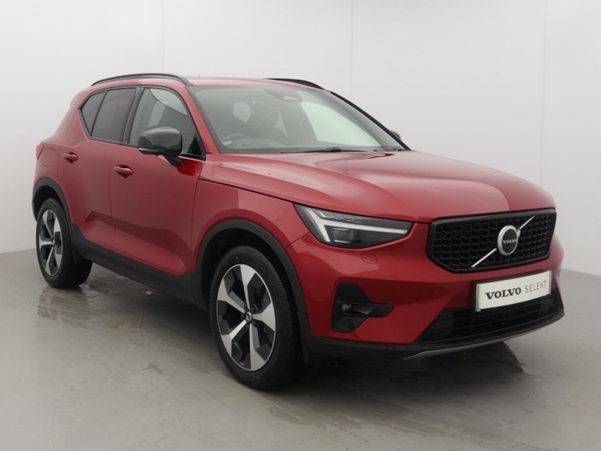 2023 (73) VOLVO XC40 2.0 B4P Ultimate Dark 5dr Auto