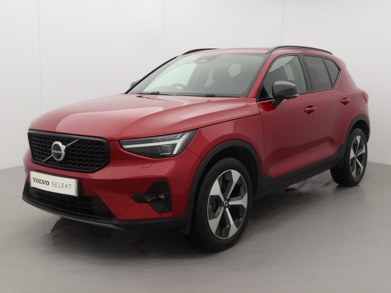 2023 (73) VOLVO XC40 2.0 B4P Ultimate Dark 5dr Auto 5650519