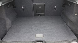 2020 (20) VOLVO XC40 2.0 D3 Momentum 5dr Geartronic 5489437