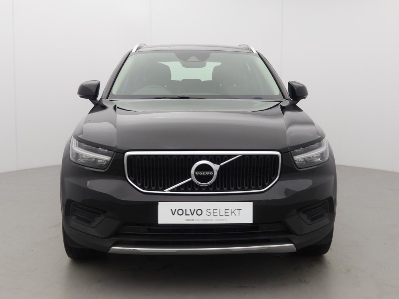 2020 (20) VOLVO XC40 2.0 D3 Momentum 5dr Geartronic 5489422