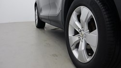 2020 (20) VOLVO XC40 2.0 D3 Momentum 5dr Geartronic 5489441