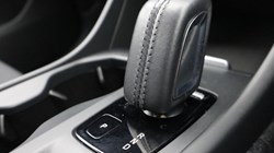 2020 (20) VOLVO XC40 2.0 D3 Momentum 5dr Geartronic 5489469