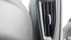 2025 (25) VOLVO V60 2.0 B4P Ultra Dark 5dr Auto 5497657