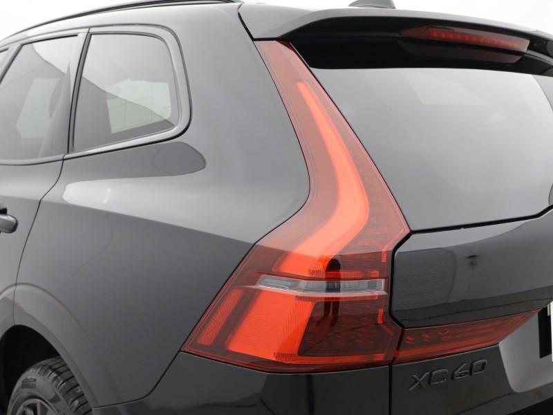 2025 (75) VOLVO XC60 2.0 B5P Plus Black Edition 5dr AWD Geartronic 5485636