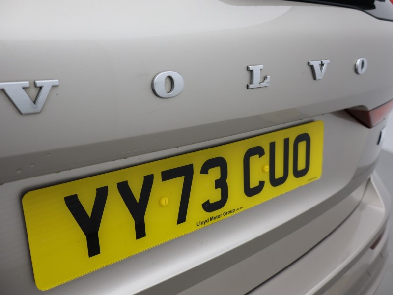 2023 (73) VOLVO XC60 2.0 T6 [350] RC PHEV Plus Dark 5dr AWD Geartronic 5490122
