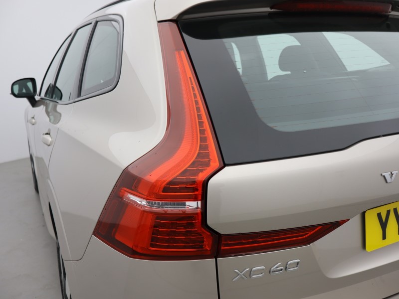 2023 (73) VOLVO XC60 2.0 T6 [350] RC PHEV Plus Dark 5dr AWD Geartronic 5490121