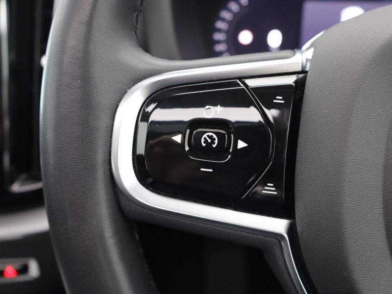 2023 (73) VOLVO XC60 2.0 T6 [350] RC PHEV Plus Dark 5dr AWD Geartronic 5490155