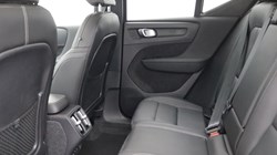 2025 (75) VOLVO XC40 2.0 B4P Ultra Dark 5dr Auto *VAT QUALIFYING* 5496512