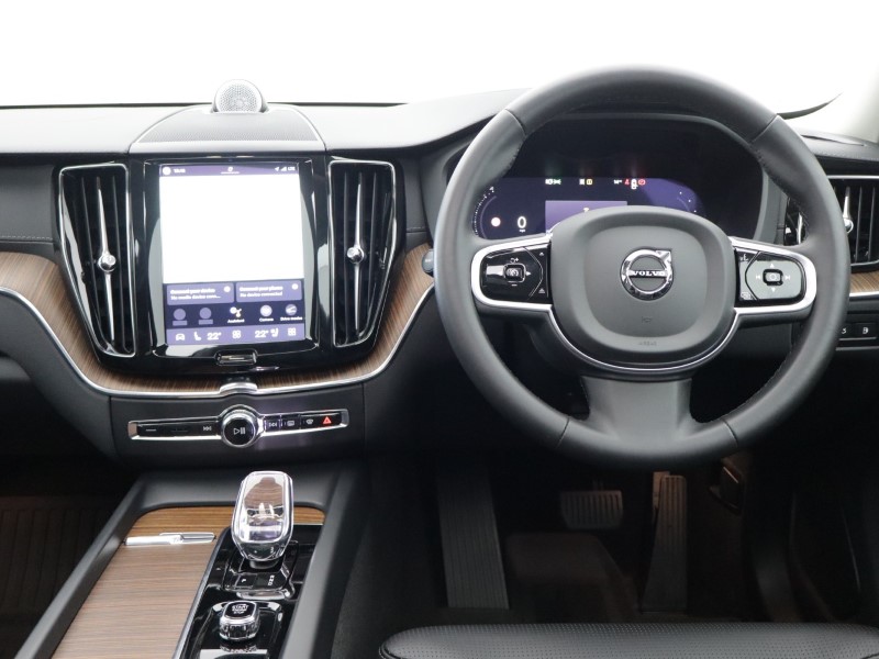 2024 (24) VOLVO XC60 2.0 T8 [455] RC PHEV Ultimate Dark 5dr AWD Gtron 5472043
