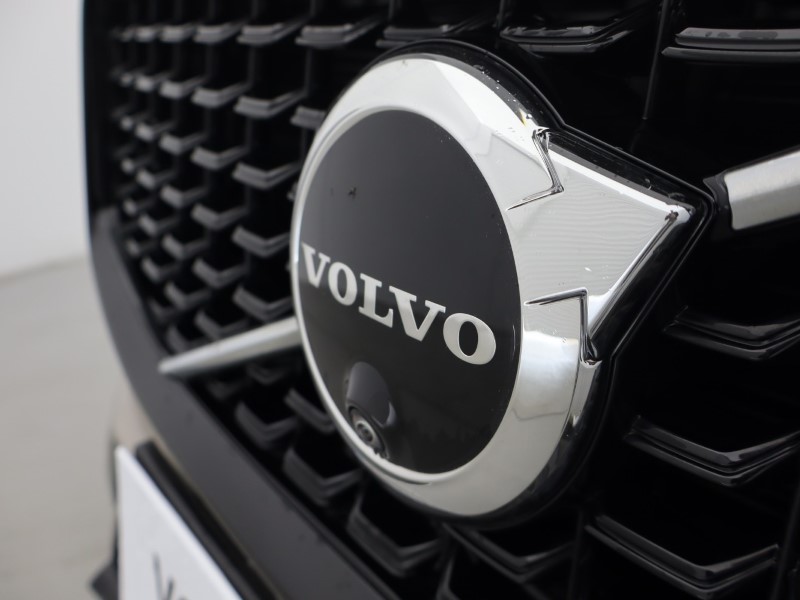 2024 (24) VOLVO XC60 2.0 T8 [455] RC PHEV Ultimate Dark 5dr AWD Gtron 5472007
