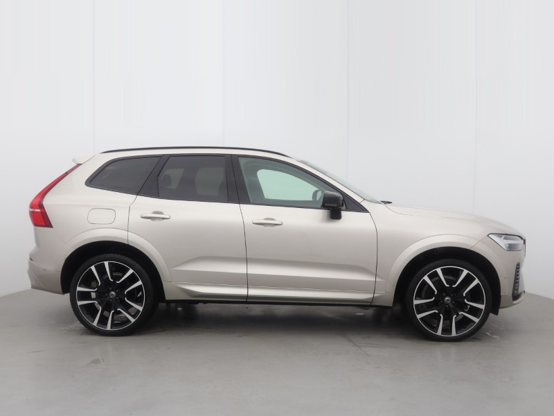 2024 (24) VOLVO XC60 2.0 T8 [455] RC PHEV Ultimate Dark 5dr AWD Gtron 5471997