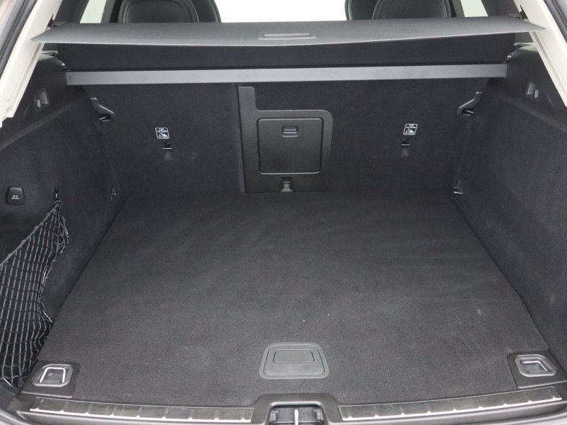 2024 (24) VOLVO XC60 2.0 T8 [455] RC PHEV Ultimate Dark 5dr AWD Gtron 5472014