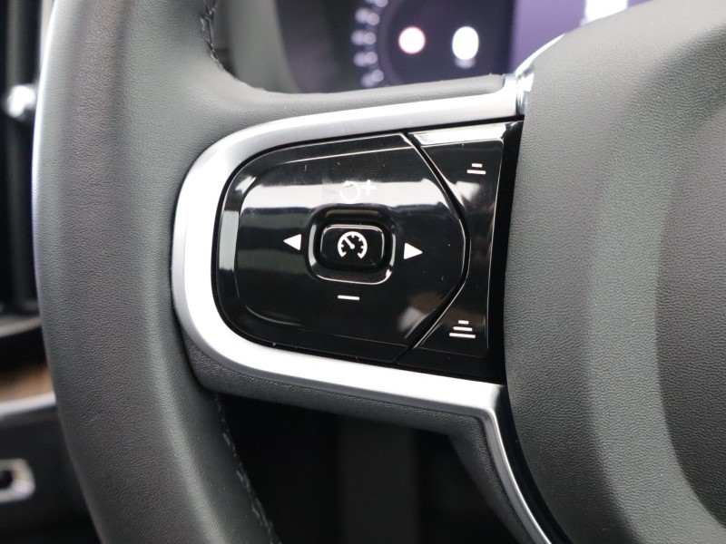 2024 (24) VOLVO XC60 2.0 T8 [455] RC PHEV Ultimate Dark 5dr AWD Gtron 5472045