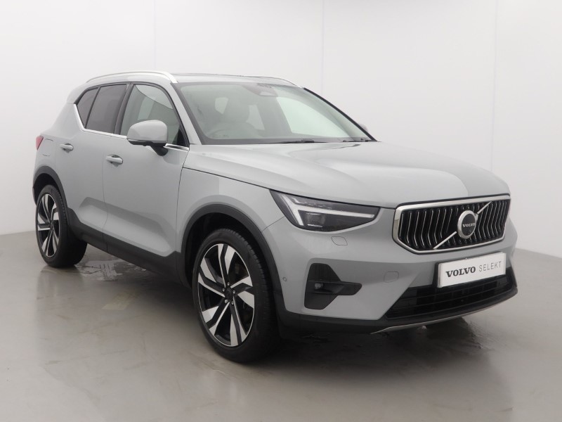 2025 (75) VOLVO XC40 2.0 B3P Ultra Bright 5dr Auto *VAT QUALIFYING*
