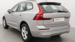 2022 (22) VOLVO XC60 2.0 B4D Momentum 5dr AWD Geartronic 5517123