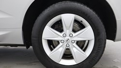 2022 (22) VOLVO XC60 2.0 B4D Momentum 5dr AWD Geartronic 5517138