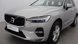 2022 (22) VOLVO XC60 2.0 B4D Momentum 5dr AWD Geartronic 5517127