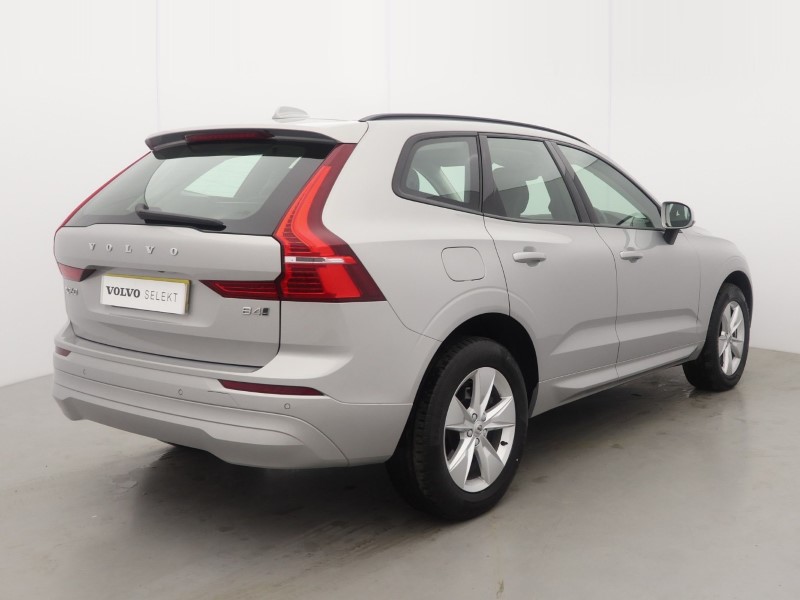 2022 (22) VOLVO XC60 2.0 B4D Momentum 5dr AWD Geartronic 5517124