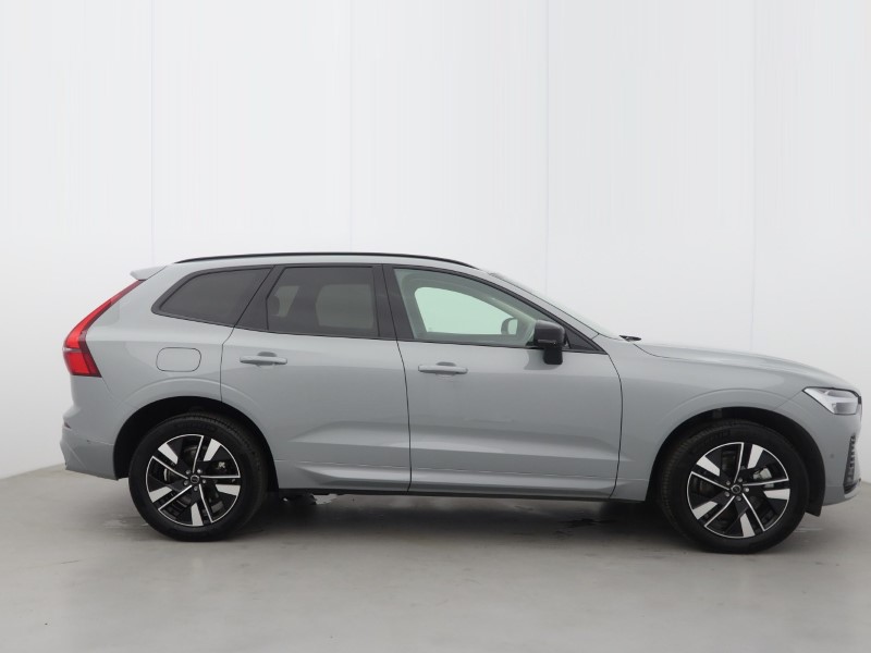 2025 (75) VOLVO XC60 2.0 T6 [350] PHEV Plus Dark 5dr AWD Geartronic 5564369