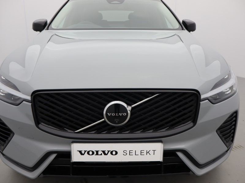 2025 (75) VOLVO XC60 2.0 T6 [350] PHEV Plus Dark 5dr AWD Geartronic 5564376