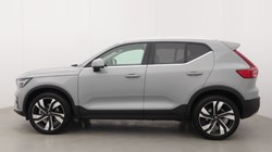 2025 (75) VOLVO XC40 2.0 B3P Ultra Dark 5dr Auto 5509450