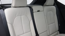 2025 (75) VOLVO XC40 2.0 B3P Ultra Dark 5dr Auto 5509493