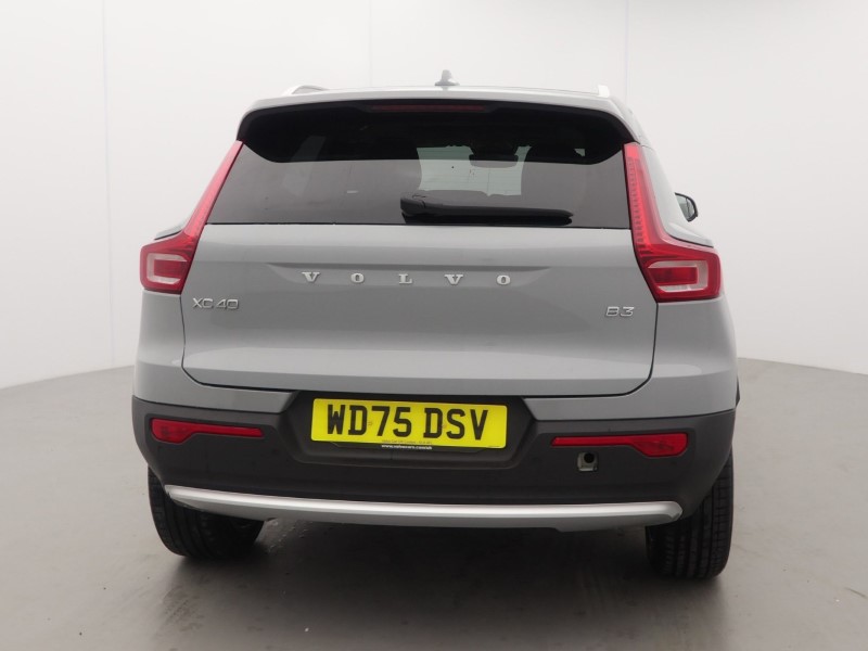 2025 (75) VOLVO XC40 2.0 B3P Ultra Dark 5dr Auto 5509449