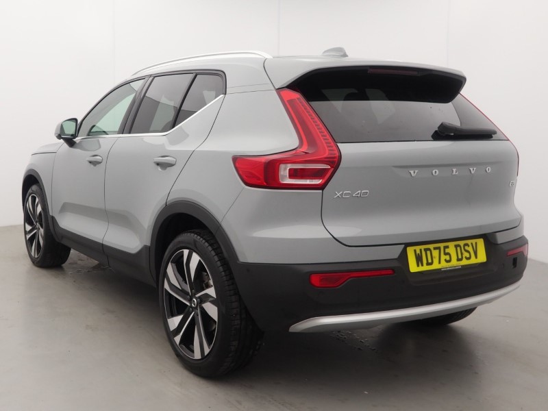 2025 (75) VOLVO XC40 2.0 B3P Ultra Dark 5dr Auto 5509452