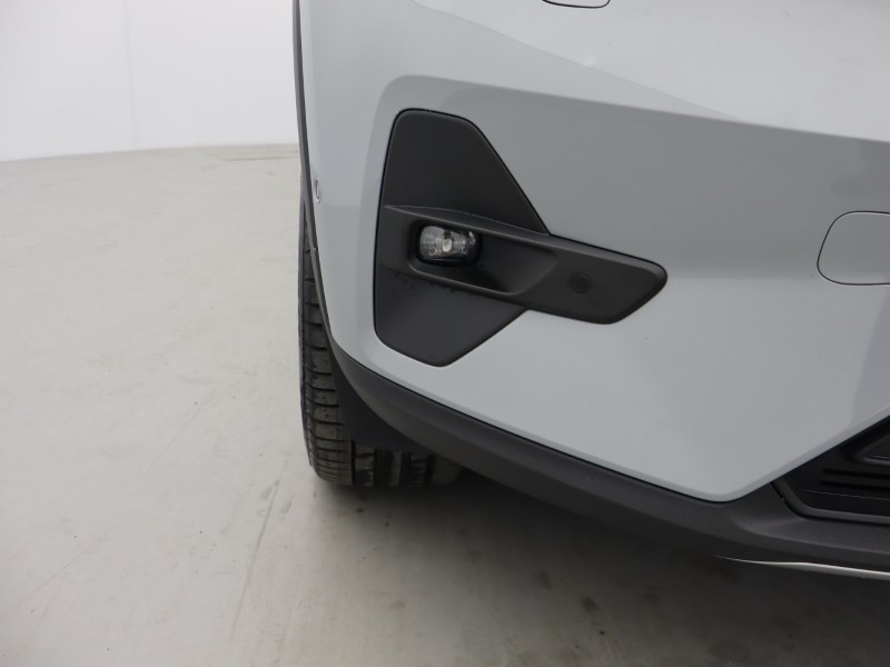 2025 (75) VOLVO XC40 2.0 B3P Ultra Dark 5dr Auto 5509459