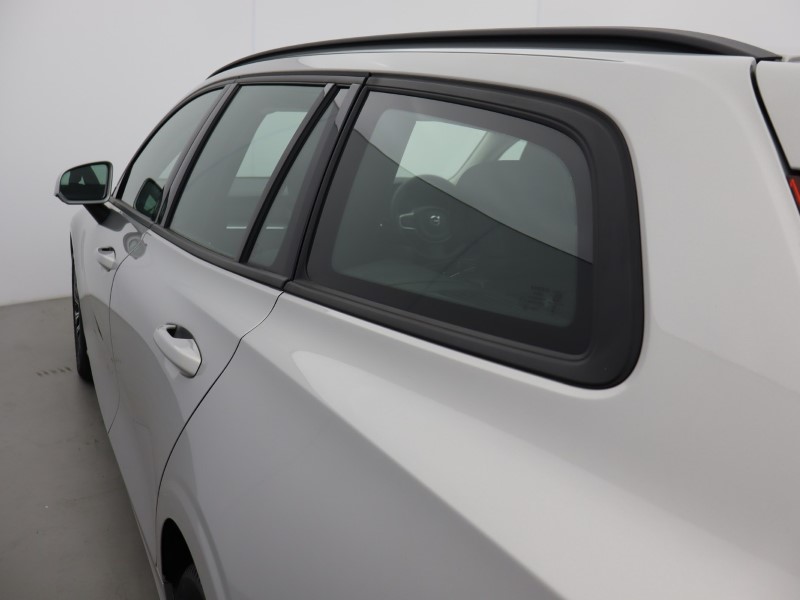 2023 (23) VOLVO V60 2.0 B3P Core 5dr Auto [7 speed] 5578630