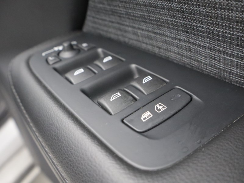 2023 (23) VOLVO V60 2.0 B3P Core 5dr Auto [7 speed] 5578637