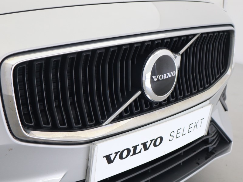 2023 (23) VOLVO V60 2.0 B3P Core 5dr Auto [7 speed] 5578619