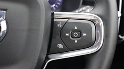 2025 (75) VOLVO XC40 2.0 B4P Plus Black Edition 5dr Auto 5579573