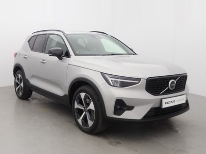 2024 (74) VOLVO XC40 2.0 B3P Plus Dark 5dr Auto