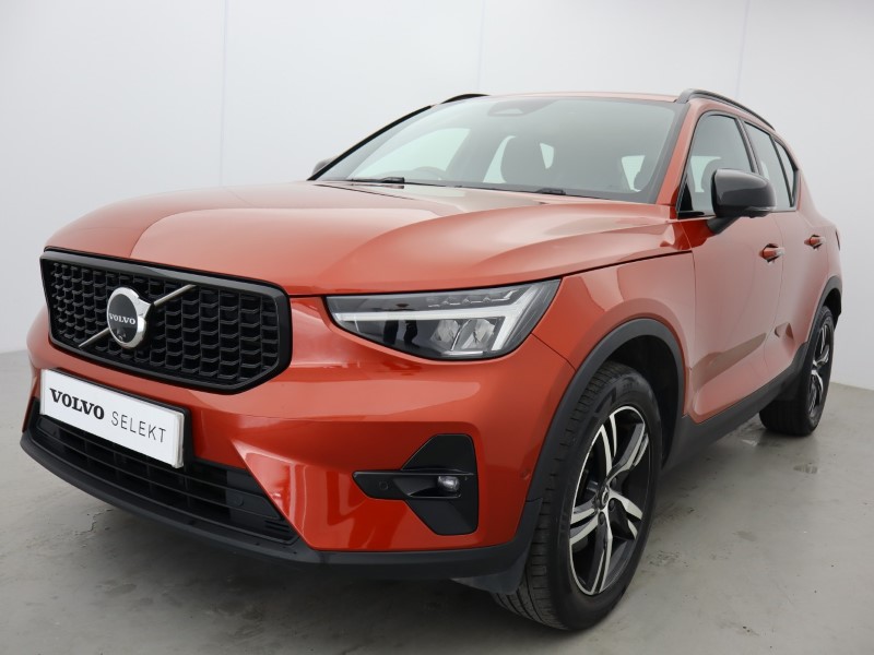 2023 (23) VOLVO XC40 2.0 B3P Plus Dark 5dr Auto 5533593