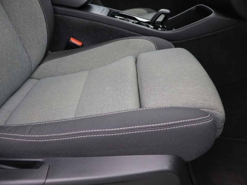 2023 (23) VOLVO XC40 2.0 B3P Plus Dark 5dr Auto 5533616