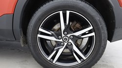 2023 (23) VOLVO XC40 2.0 B3P Plus Dark 5dr Auto 5533605