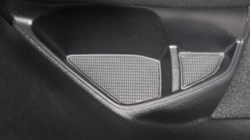 2023 (23) VOLVO XC40 2.0 B3P Plus Dark 5dr Auto 5533621