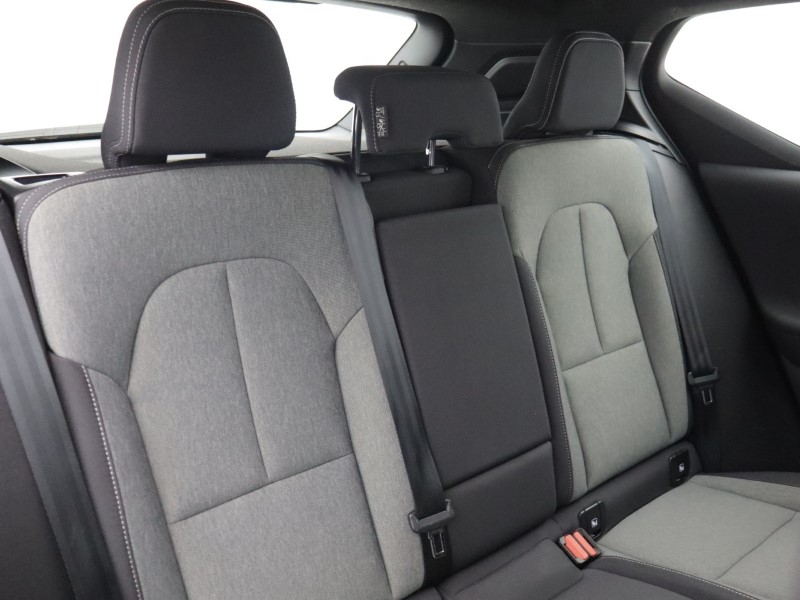 2023 (23) VOLVO XC40 2.0 B3P Plus Dark 5dr Auto 5533623