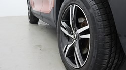 2023 (23) VOLVO XC40 2.0 B3P Plus Dark 5dr Auto 5533606