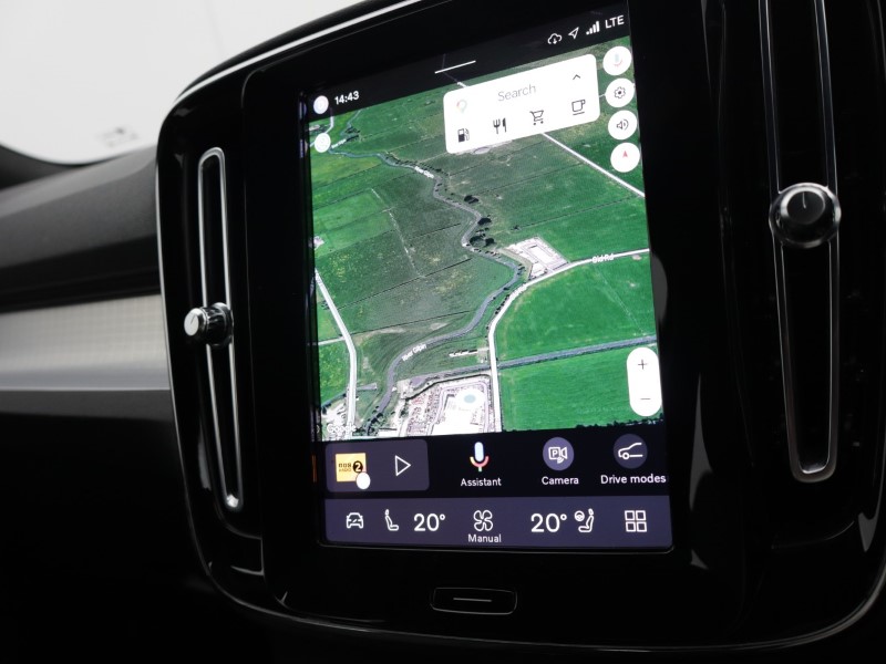 2023 (23) VOLVO XC40 2.0 B3P Plus Dark 5dr Auto 5533630