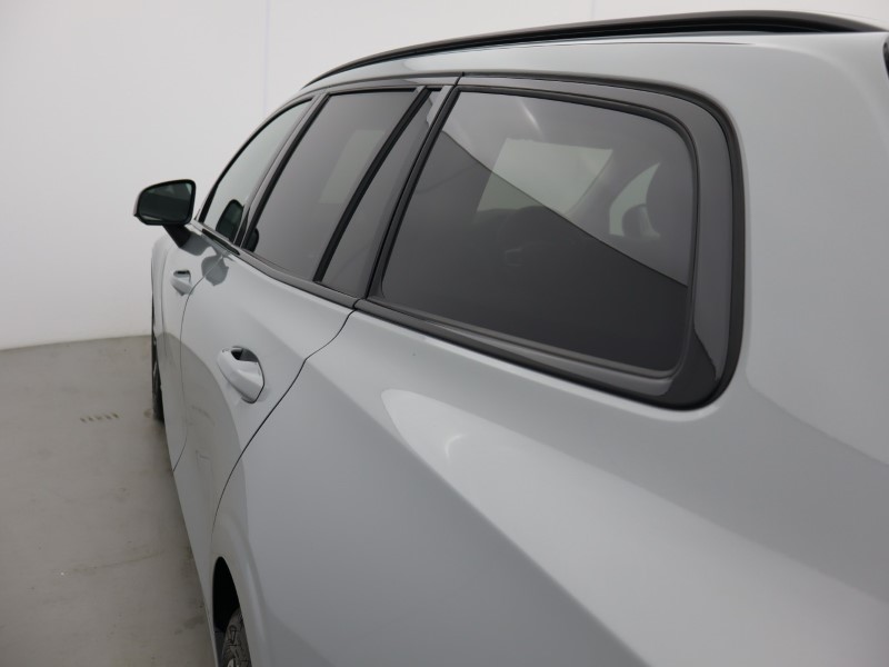 2025 (25) VOLVO V60 2.0 B4P Plus Dark 5dr Auto [7 speed] 5572852