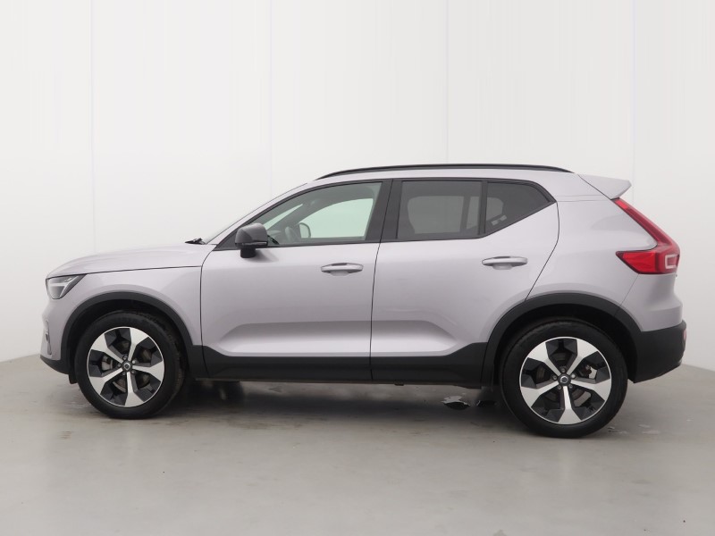 2025 (75) VOLVO XC40 2.0 B3P Plus Dark 5dr Auto 5563624