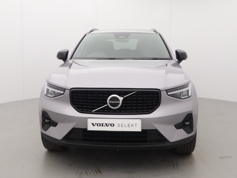 2025 (75) VOLVO XC40 2.0 B3P Plus Dark 5dr Auto 5563621
