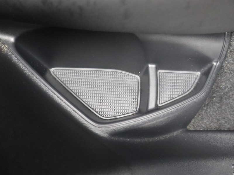 2025 (75) VOLVO XC40 2.0 B3P Plus Dark 5dr Auto 5563659