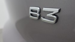 2025 (75) VOLVO XC40 2.0 B3P Plus Dark 5dr Auto 5563636