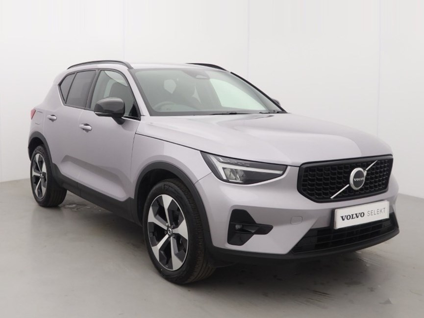 2025 (75) VOLVO XC40 2.0 B3P Plus Dark 5dr Auto