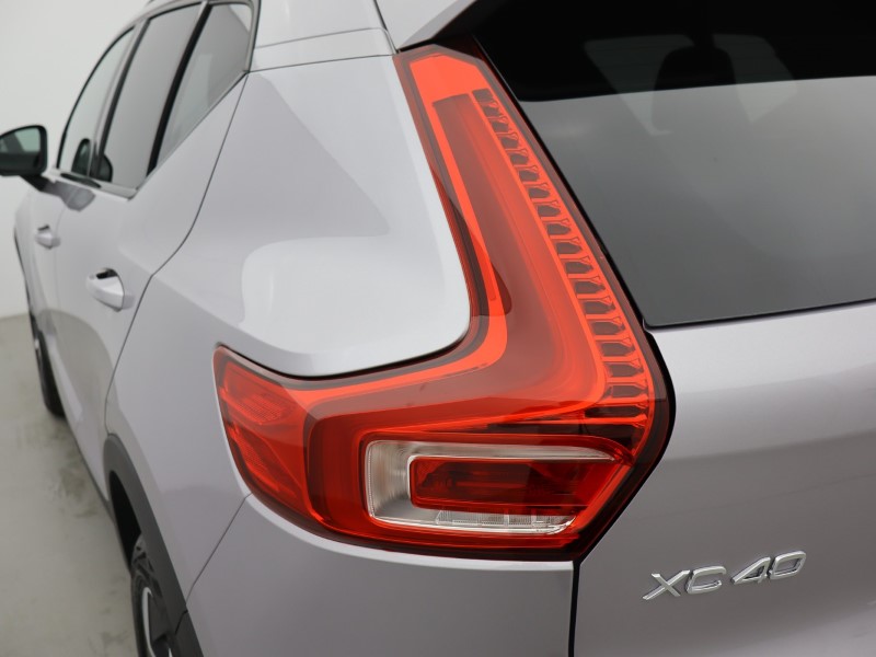 2025 (75) VOLVO XC40 2.0 B3P Plus Dark 5dr Auto 5563634