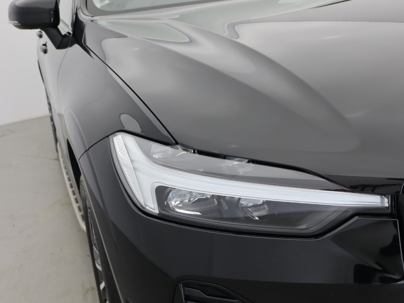 2022 (72) VOLVO XC60 2.0 B4D Plus Dark 5dr AWD Geartronic 5585458