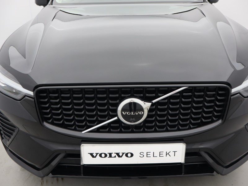 2022 (72) VOLVO XC60 2.0 B4D Plus Dark 5dr AWD Geartronic 5585462